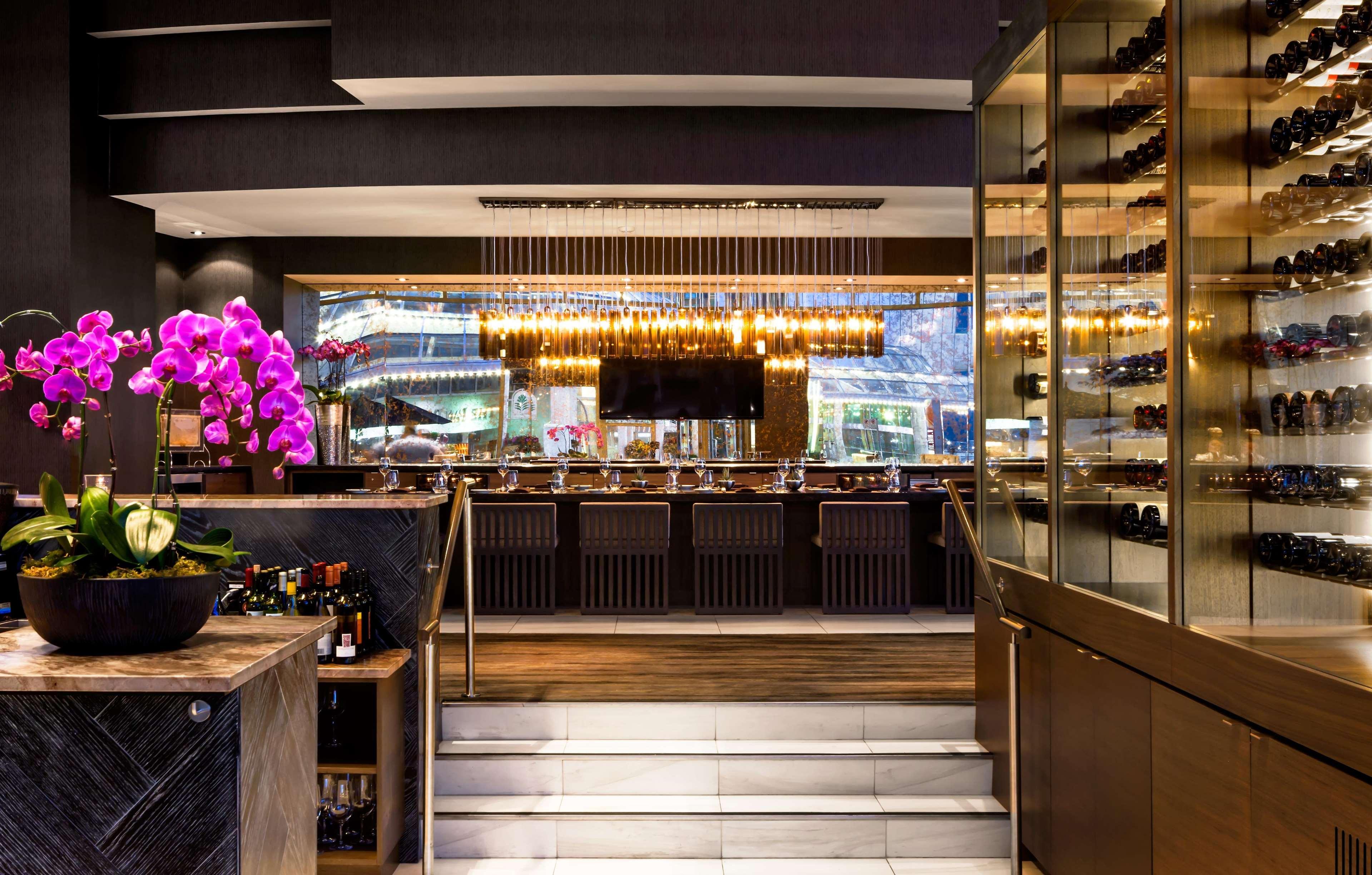 페어몬트 워터프런트 호텔 밴쿠버 외부 사진 The interior of the restaurant