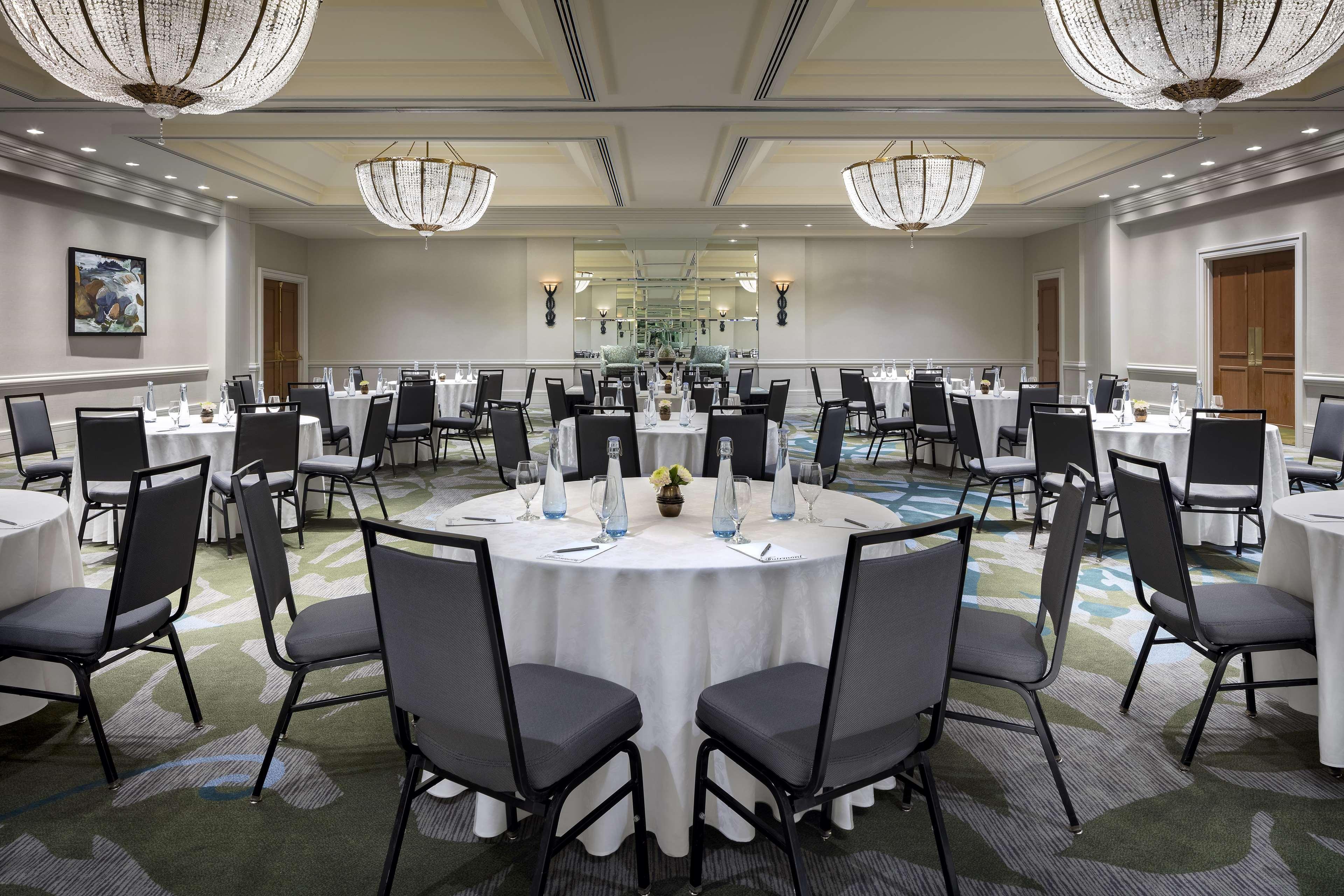 페어몬트 워터프런트 호텔 밴쿠버 외부 사진 The ballroom at the Westin